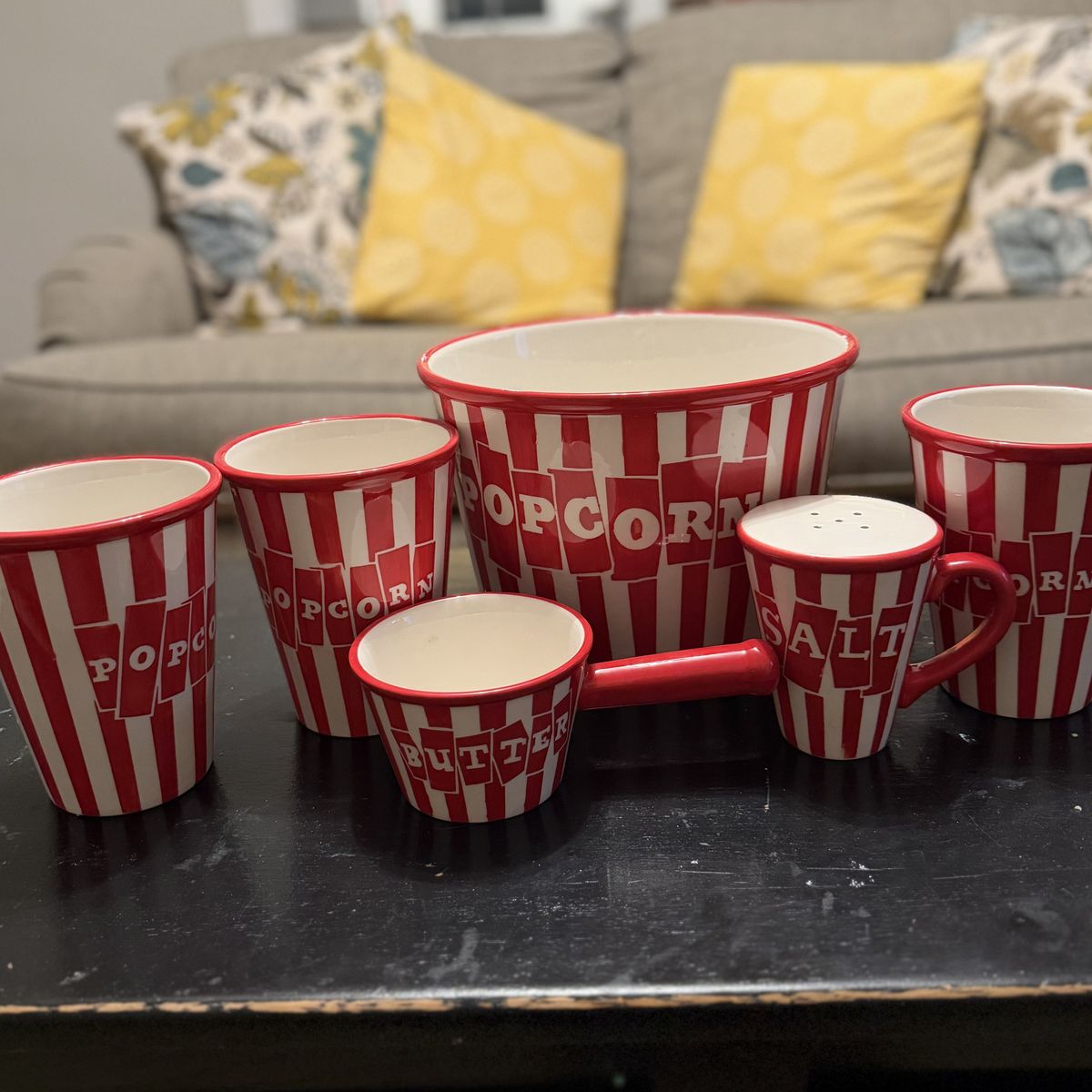 New Ceramic Popcorn bowl set