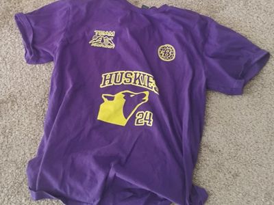Pinehurst Team Huskies 24 Purple & Yellow Graphic T-Shirt Adult Size (Unisex)