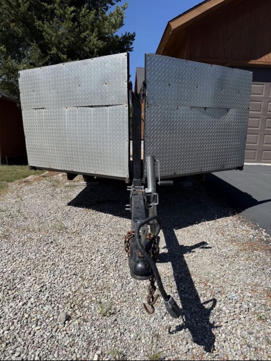 14 fr Snow machine trailer