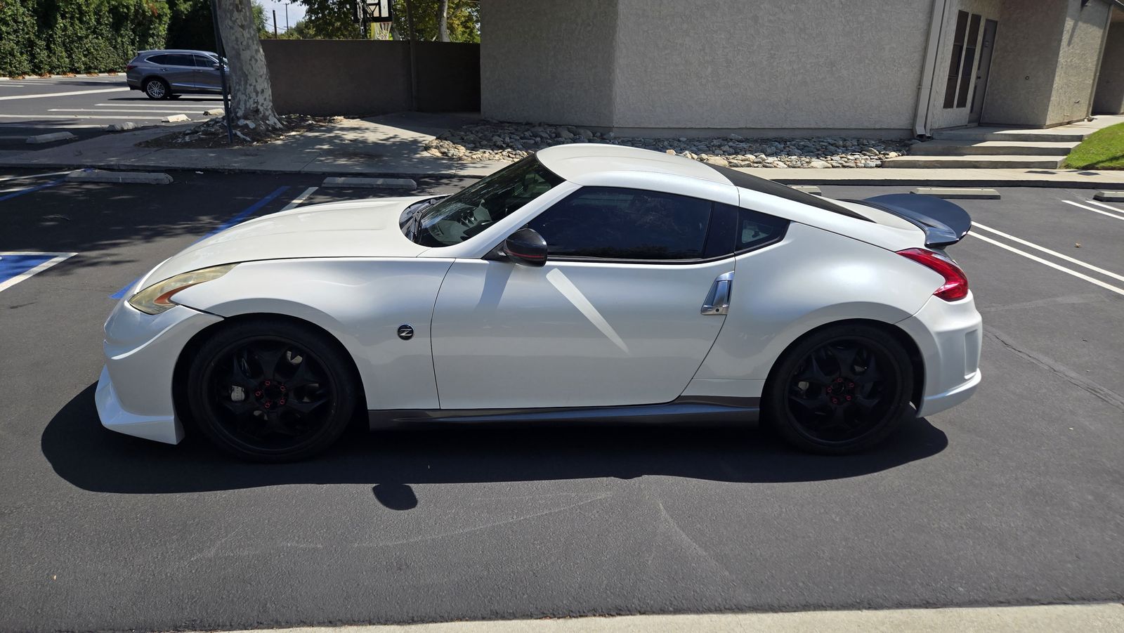 2014 Nissan 370 Nismo