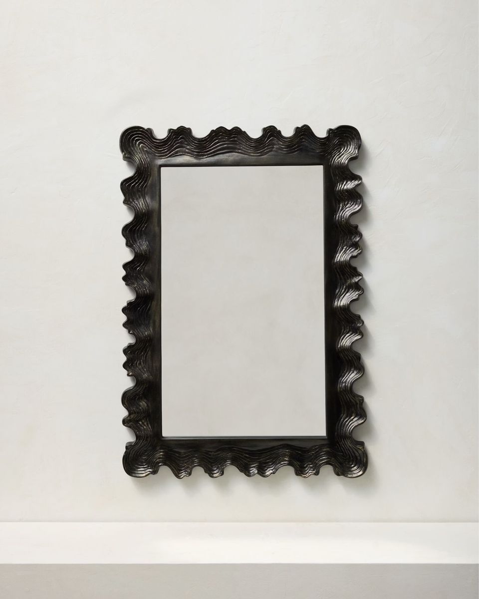 Main image 3