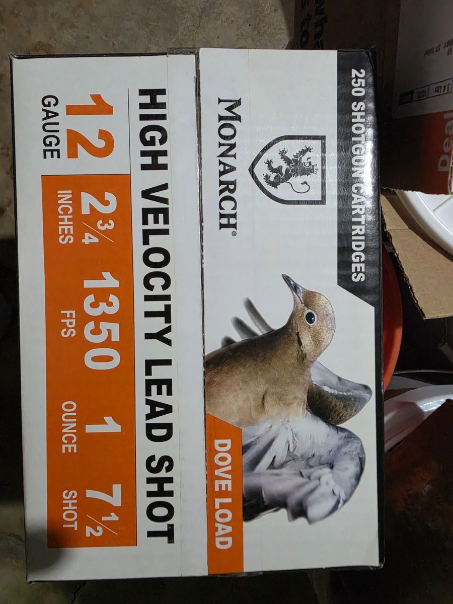 Monarch High Velocity Lead Shot Dove Load 12 Gauge 2 3/4" 1350 FPS 1 oz 7 1/2 Shot - 250 ct