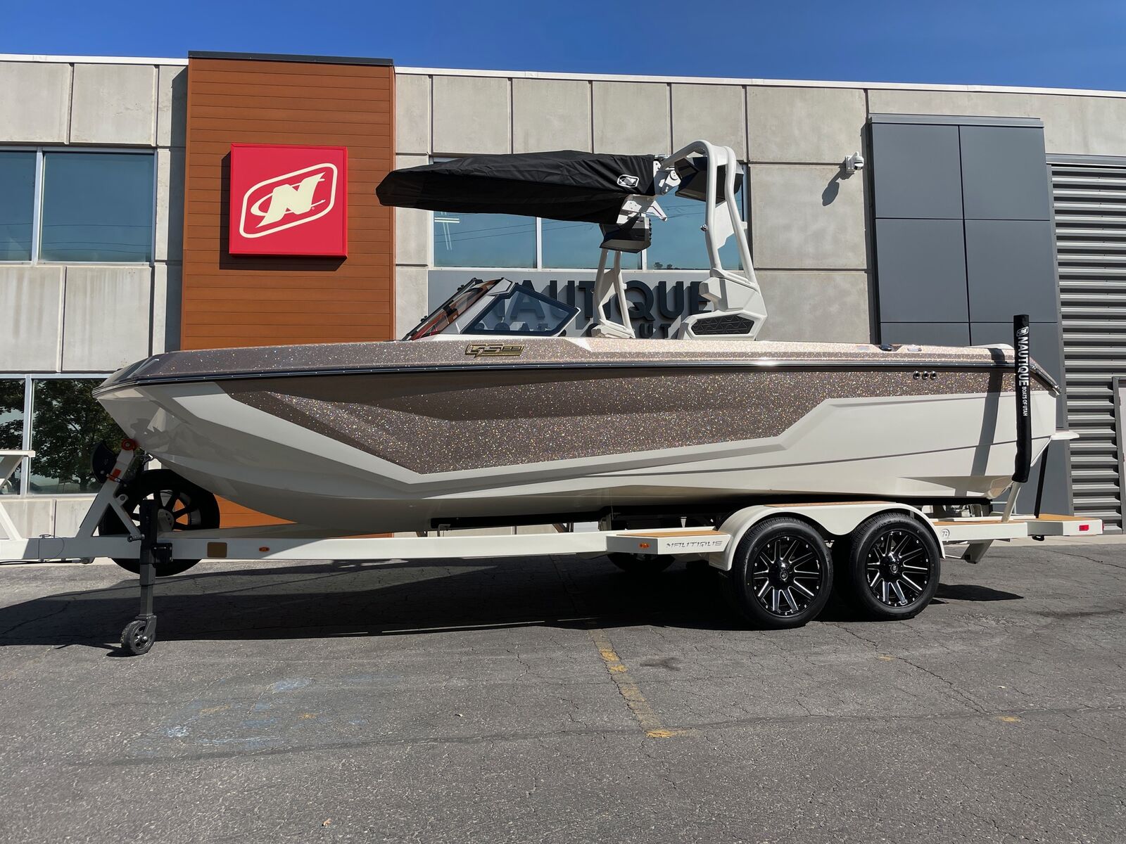 2026 NAUTIQUE GS22 W/ZZ6 450HP POWER PLANT