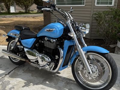 Triumph Thunderbird