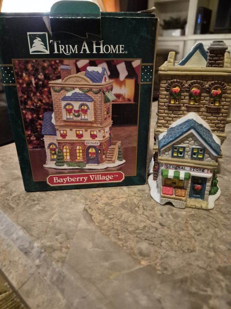 Trim A Home Bayberry Village Christmas Village Miniatures General Store & Antiques Building
