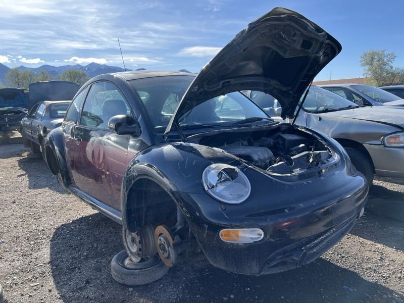 New Arrival - 2005 Volkswagen New Beetle Parts
