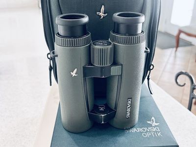 Swarovski 10x42 EL Range