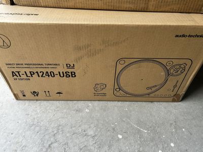 Audio Technica At-lp1240-usb Turntable