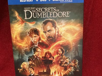 Fantastic Beasts Secret Of Dumbledore Blu Ray & DVD