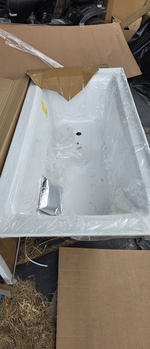 Duravit White Acrylic Bathtub with Integrated Tile Flange 66in long 19-20deep