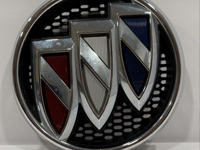 2020-2023 Buick Encore GX Front Bumper Grille Emblem 42573566