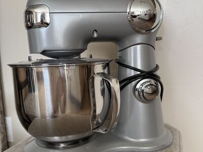 Cuisinart Stand Mixer