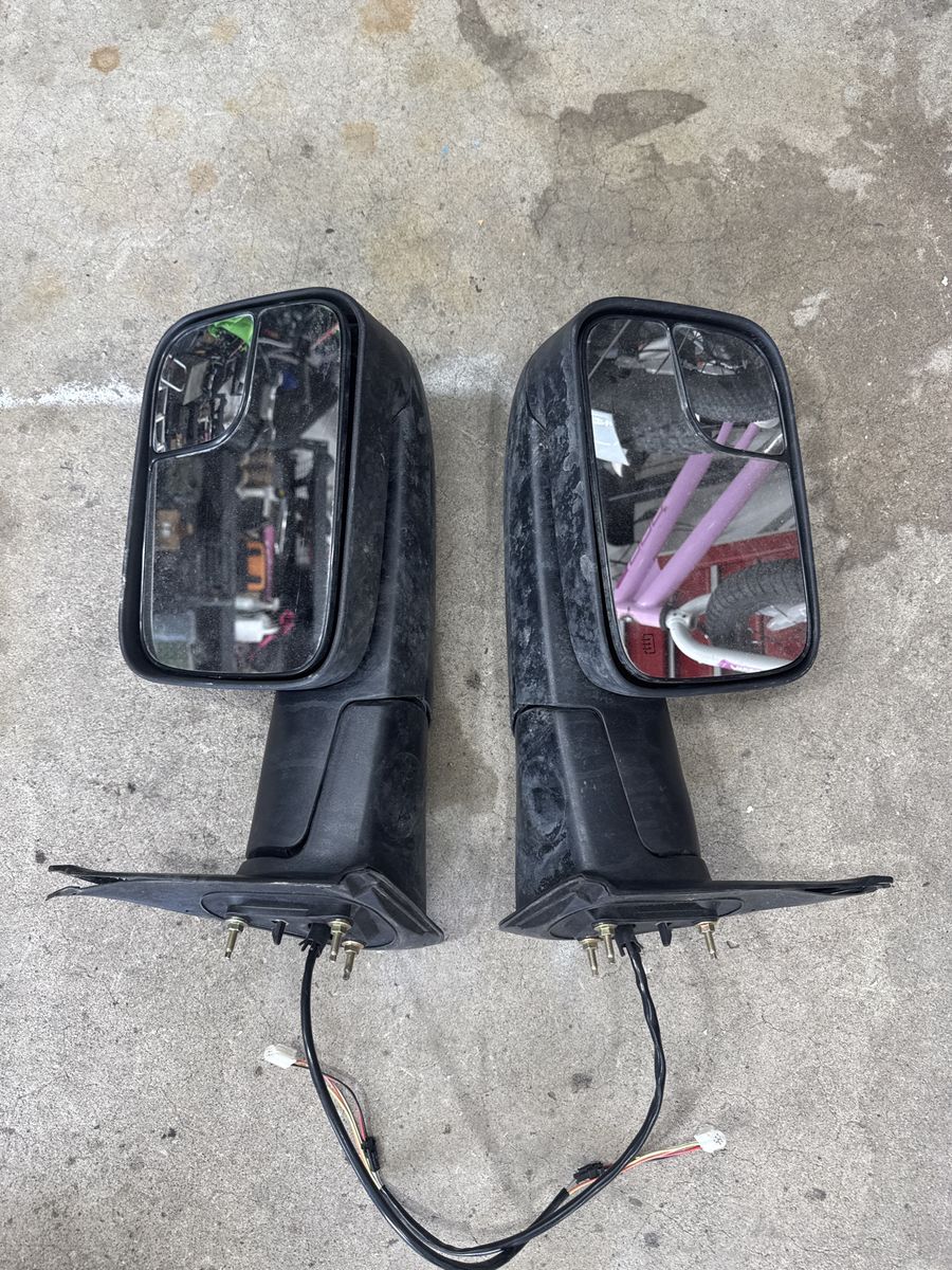 2nd gen Tacoma towing mirrors