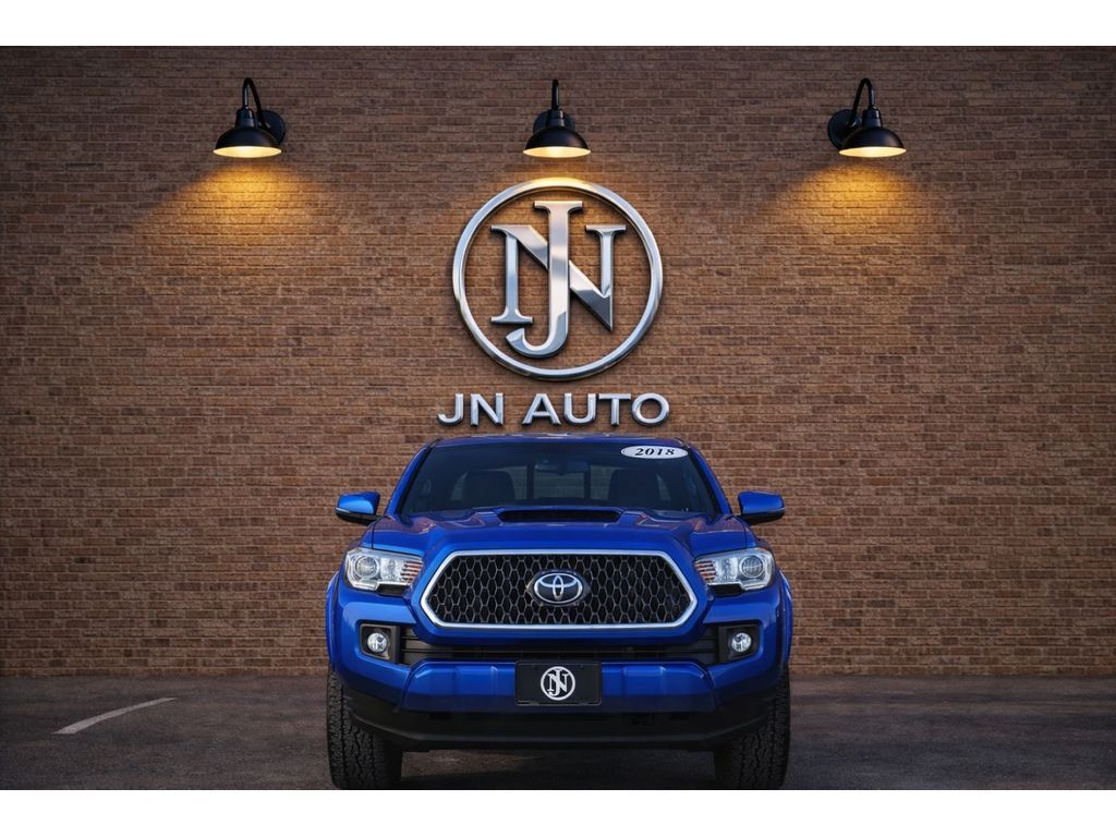 2018 Toyota Tacoma TRD Sport