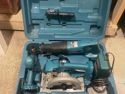 Makita Cordless Power Tool Combo Kit with Circular Saw, Reciprocating Saw, Drill & Hard Case