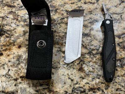 Havalon Skinning Knife And Extra Blades
