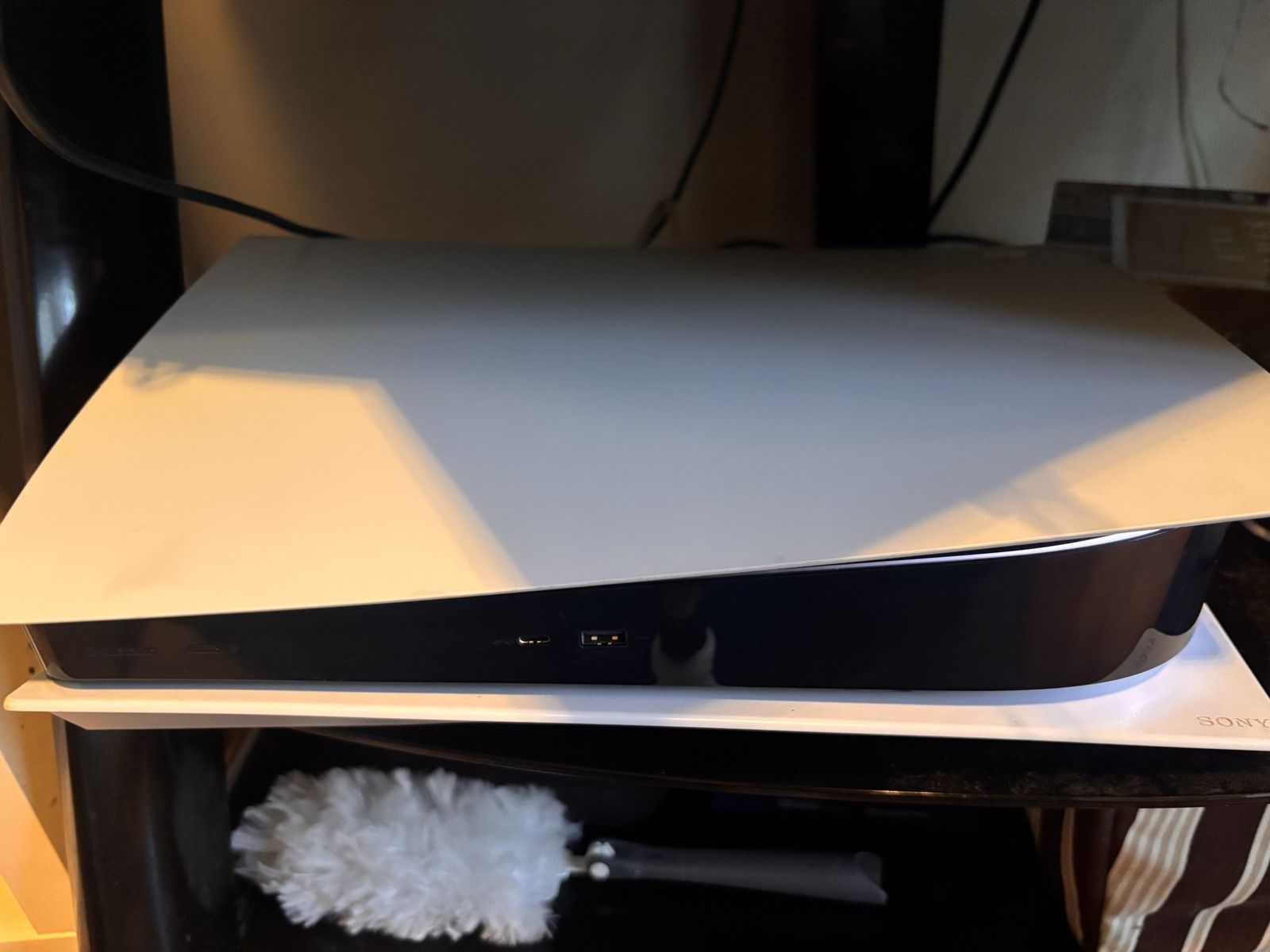Sony PlayStation 5 PS5 Disc Version Console & Controller - Excellent Condition