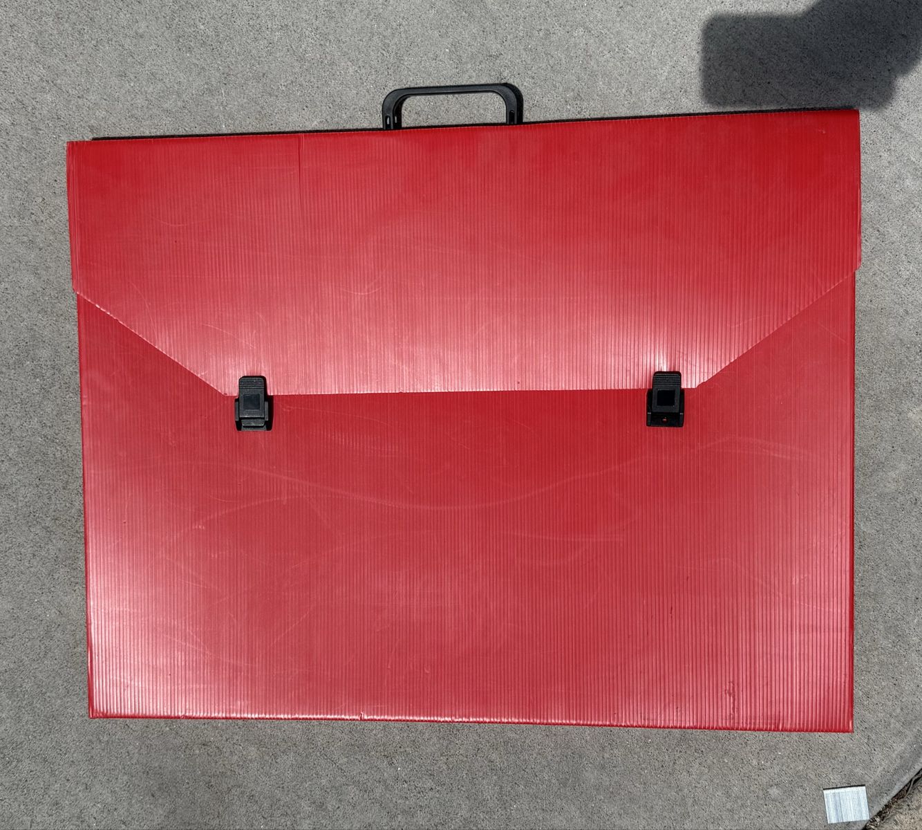 Free Red Plastic Art Portfolio/Case with Handle - Document Carrier