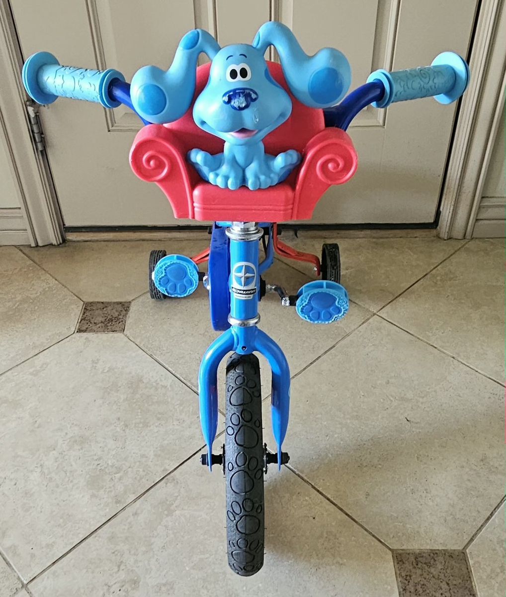 Kid's Bicycle 12" Schwinn with Training Wheels