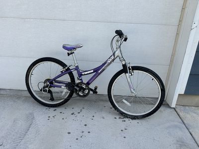 Trek Mountain bike size 24
