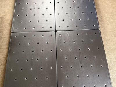 Queen bed foundation for heavy mattress