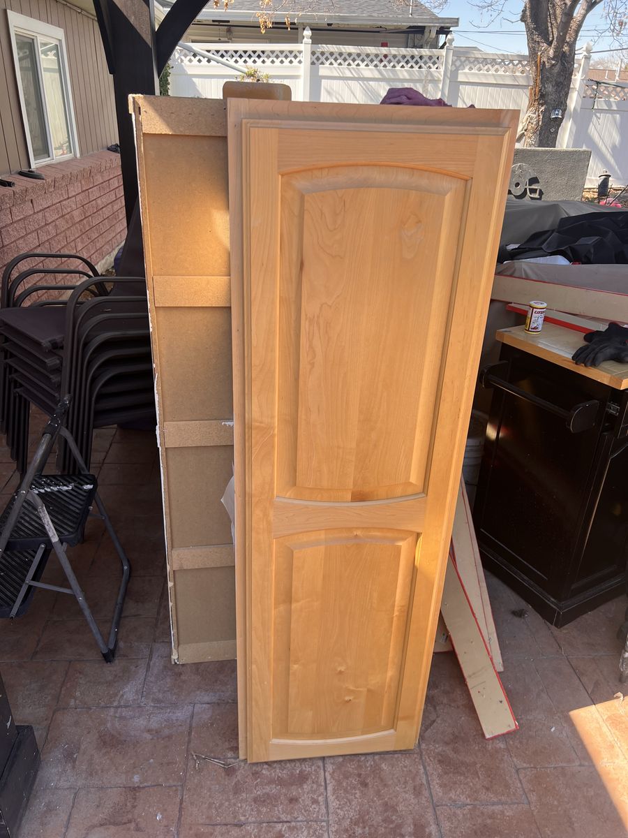 White maple kitchen, cabinetry