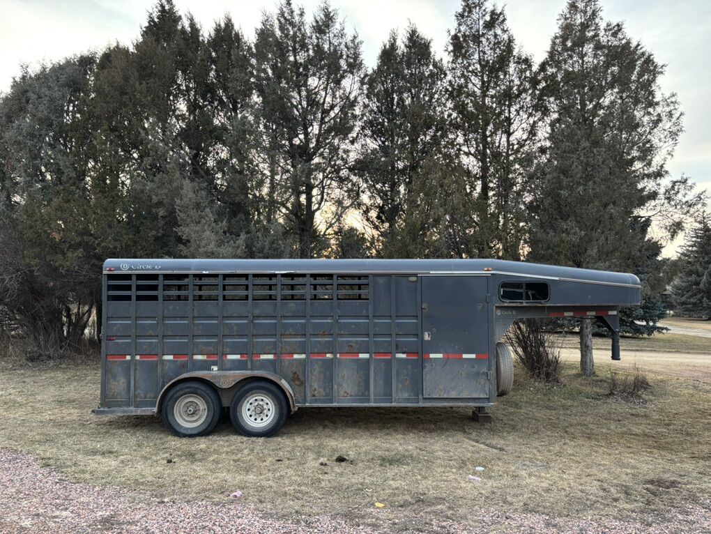 2016 20' Circle D Stock Combo