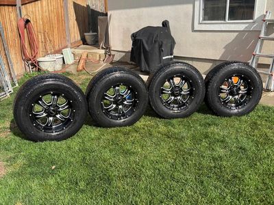Michelin tire and Ulta rims 265/70r18