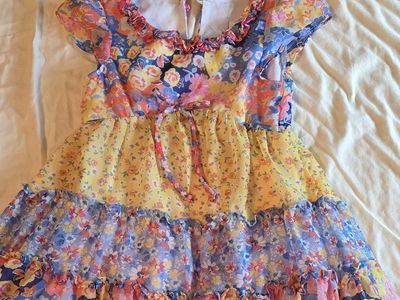 Girls Dress size 5