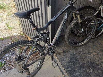 Trek Fuel ex 8 Mountian Bike