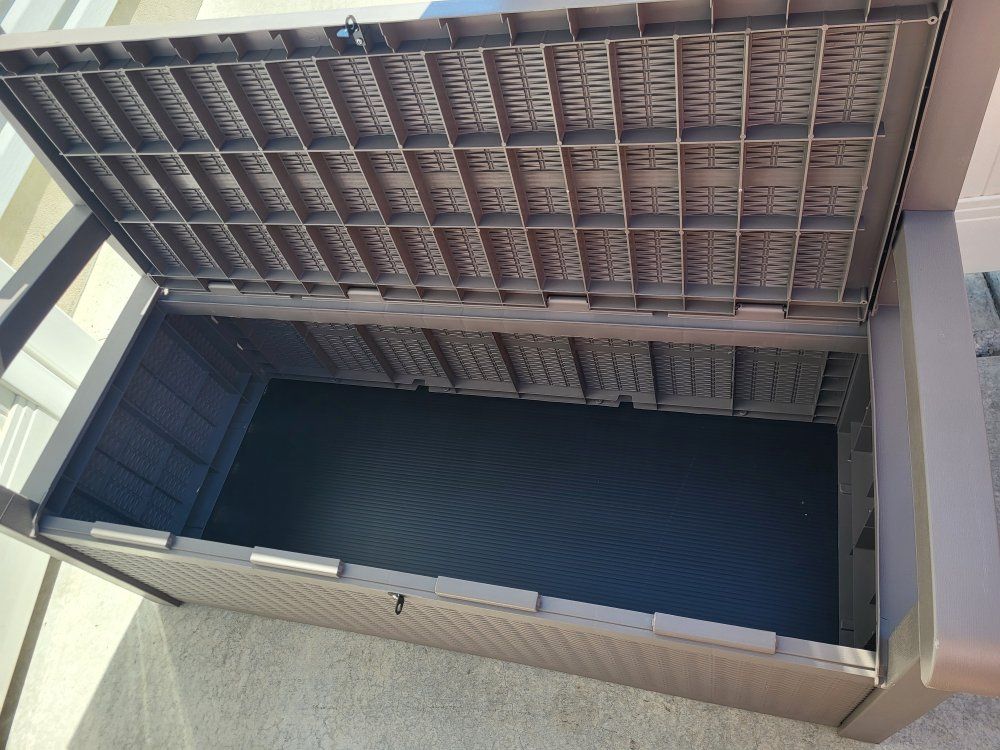 Main image 5