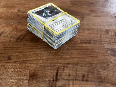 Pokémon cards - 200+ modern