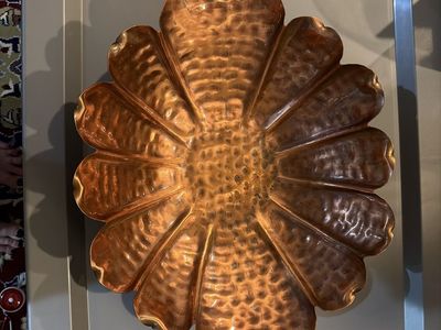 Vintage Gregorian Copper Hand Hammered Flower Petal Serving Bowl Centerpiece