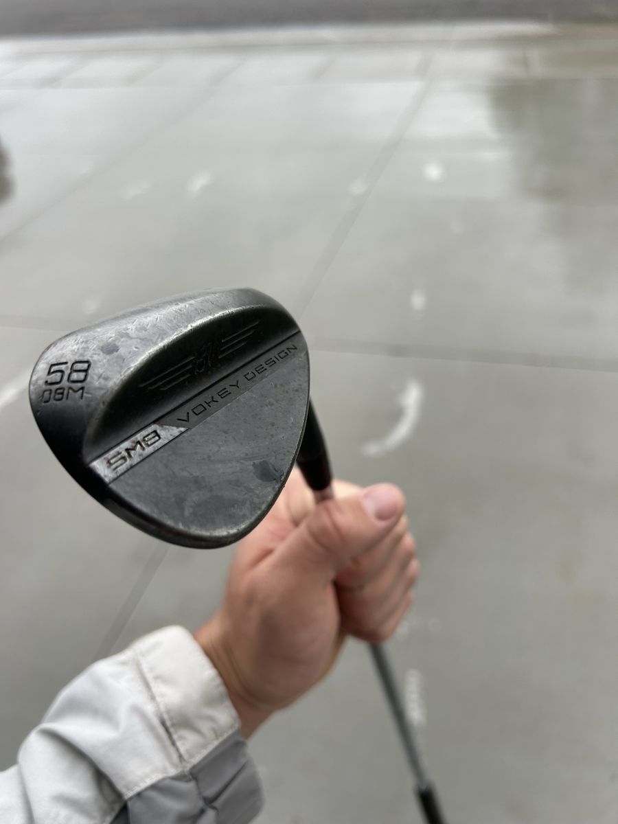 Titleist 58 Degree SM9 - like new