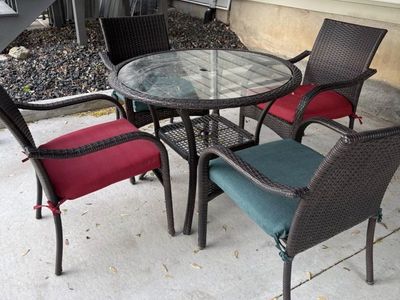 Wicker Dining Set with Tempered Glass Top