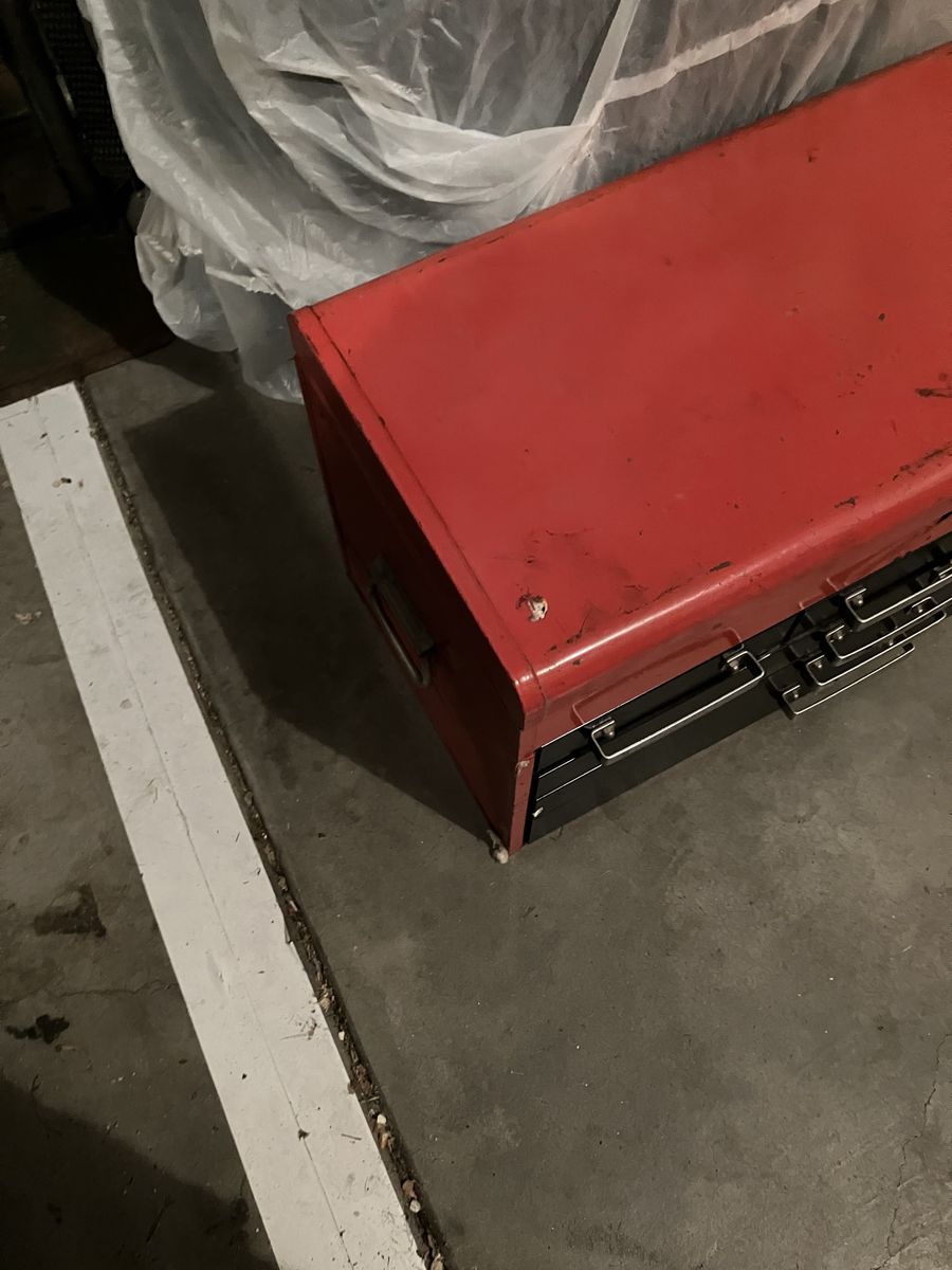 Main image 3