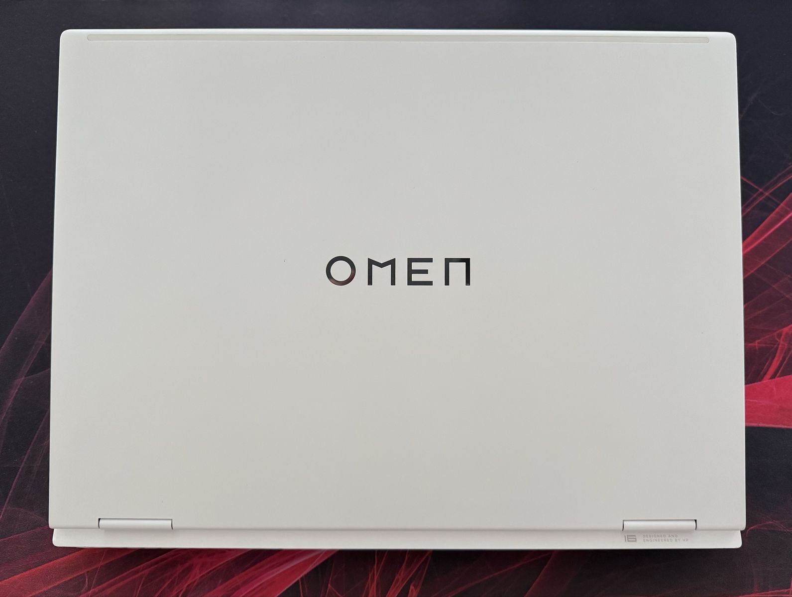 Main image 3