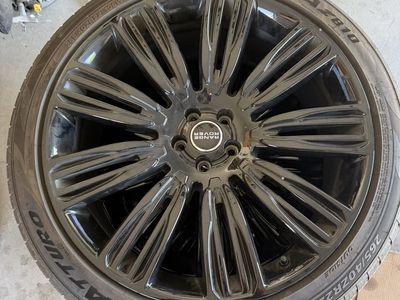22 Wheels And Tires Range Rover Velar/Evoque