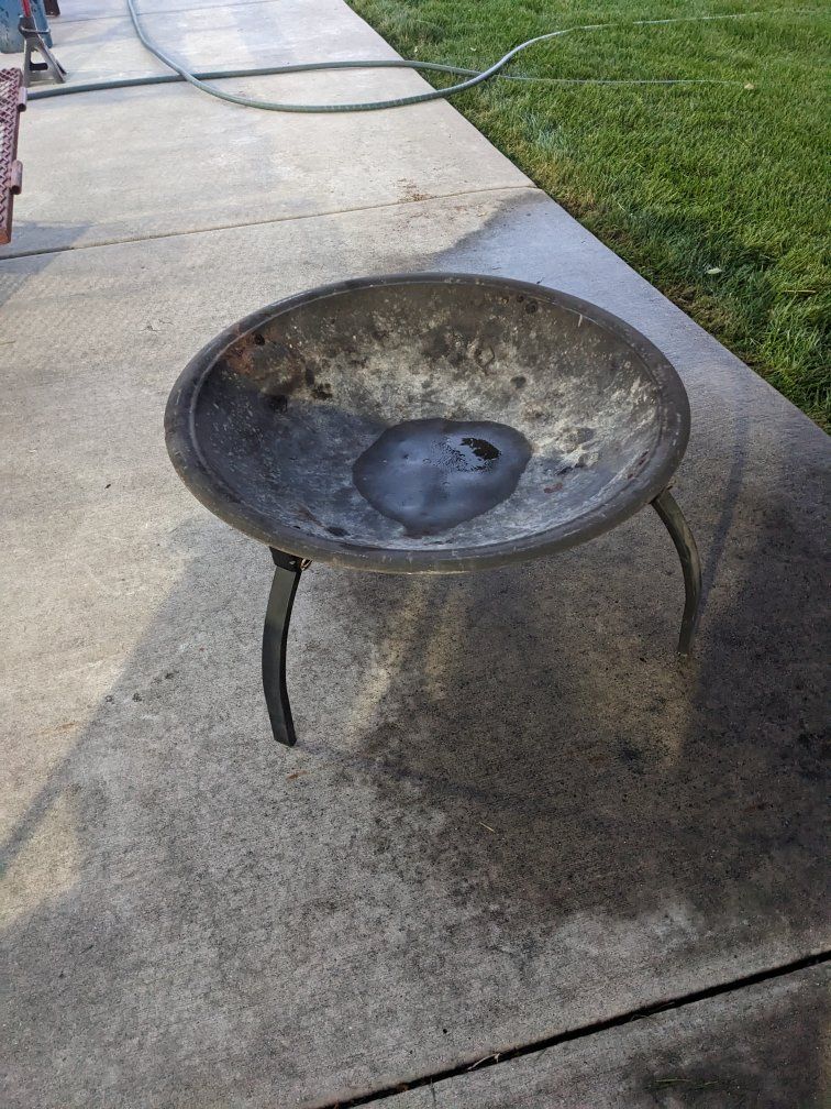 Used Outdoor Fire Pit Bowl with Stand - Portable Patio/Backyard Bonfire