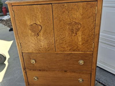1950 all wood dresser