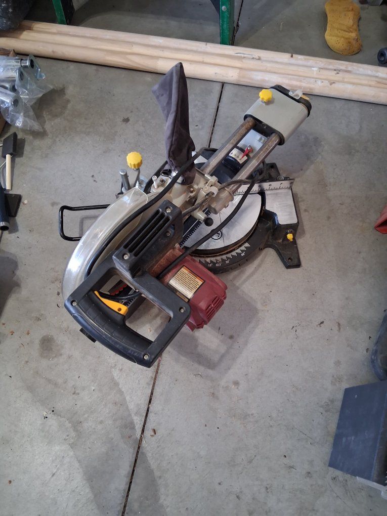 10" Compound Miter Saw, Used - Great for Woodworking Projects