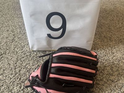 T-ball Size 9 Baseball Glove Mitt Kids Left Handed