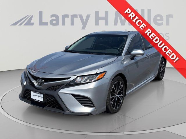 2019 Toyota Camry SE