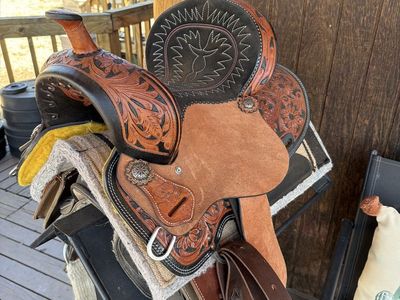 Royal King Kids Western Saddle, 12" Seat, 7.5" Gullet - Tooled Leather, New Condition