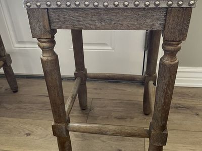 4 Counter Height bar stools