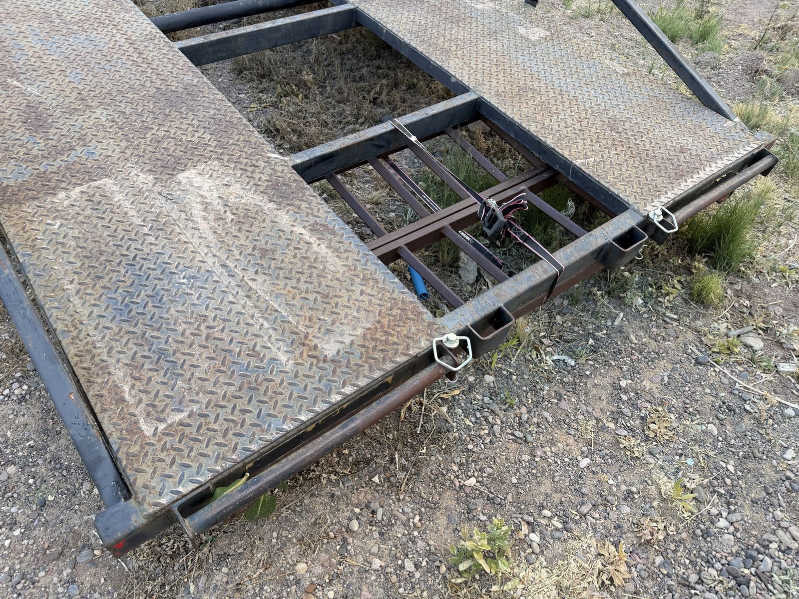 Main image 3