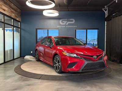 2020 Toyota Camry SE