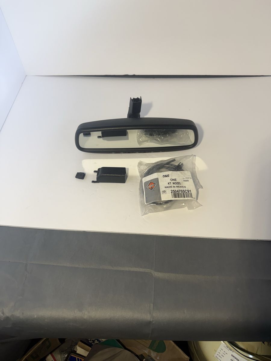 Ford F-150 / Super Duty Auto-Dimming Rearview Mirror - OEM