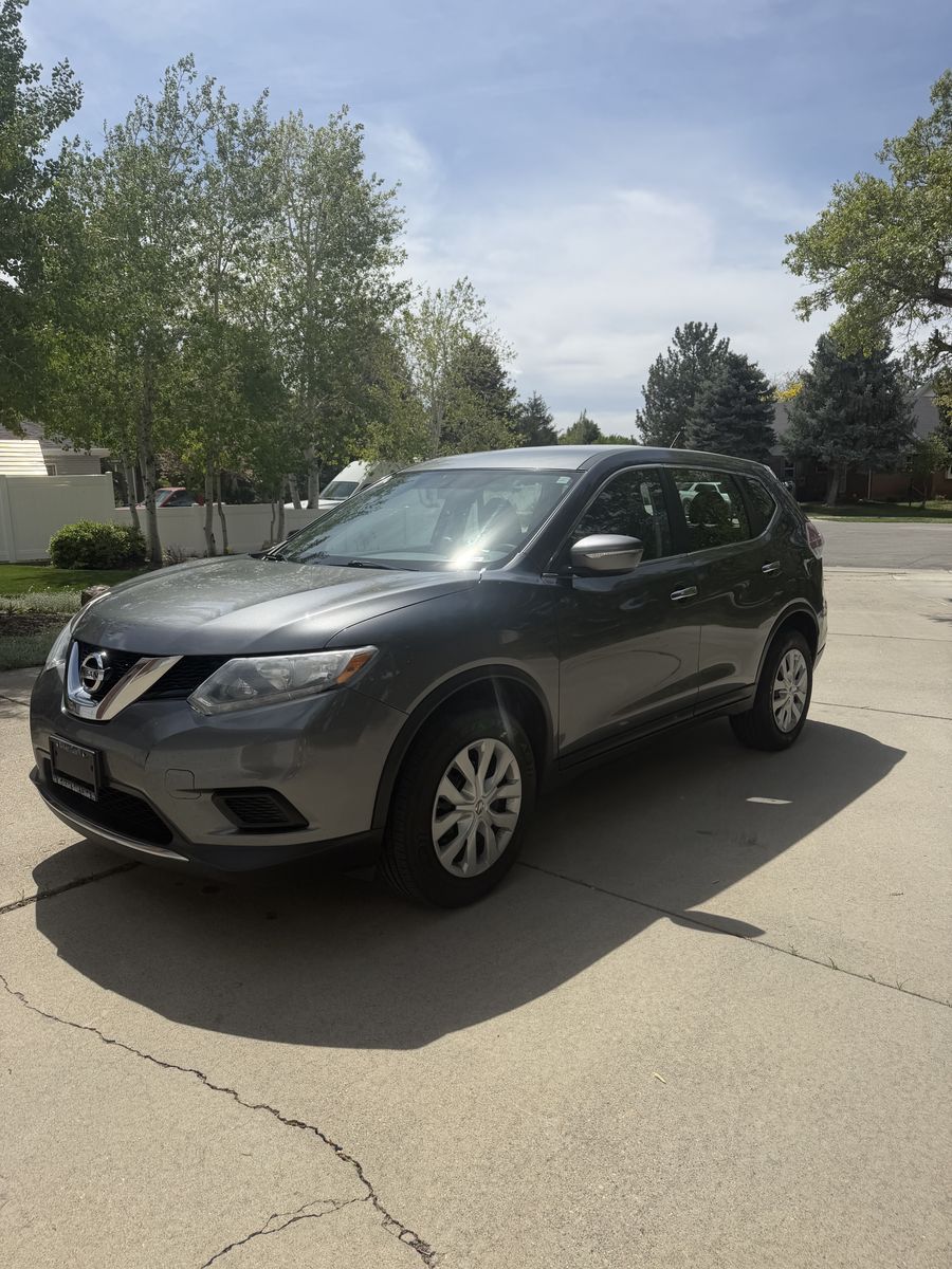 2014 Nissan Rogue S