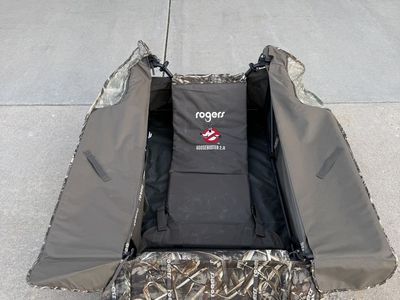 Rogers GooseBuster 2.0 Layout Blind in Max-5/Bottomland-style camouflage